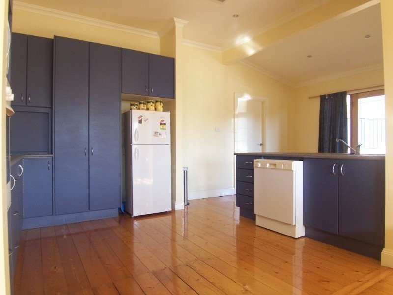 56 Old High Street, Golden Square VIC 3555