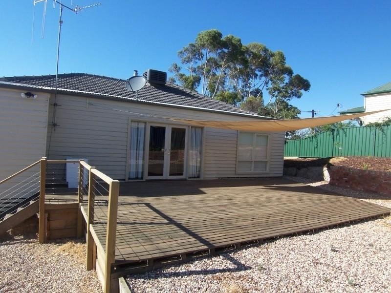 56 Old High Street, Golden Square VIC 3555
