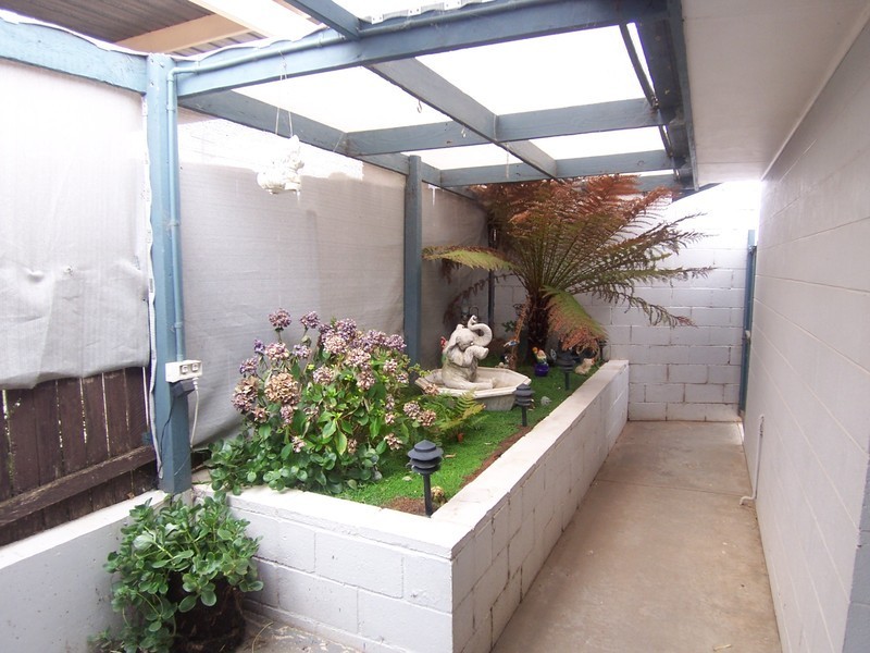 70 Sandhurst Road, California Gully VIC 3556