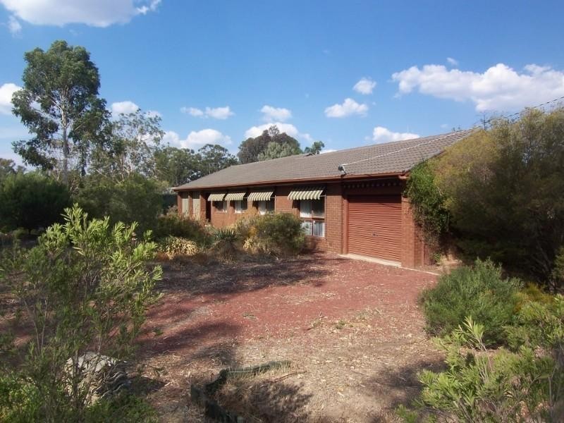 50 High Street, Marong VIC 3515