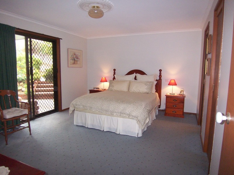 7 Coolbunna Close, Golden Square VIC 3555