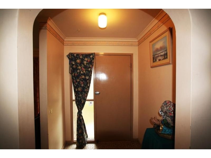 17 Truscott Avenue, California Gully VIC 3556