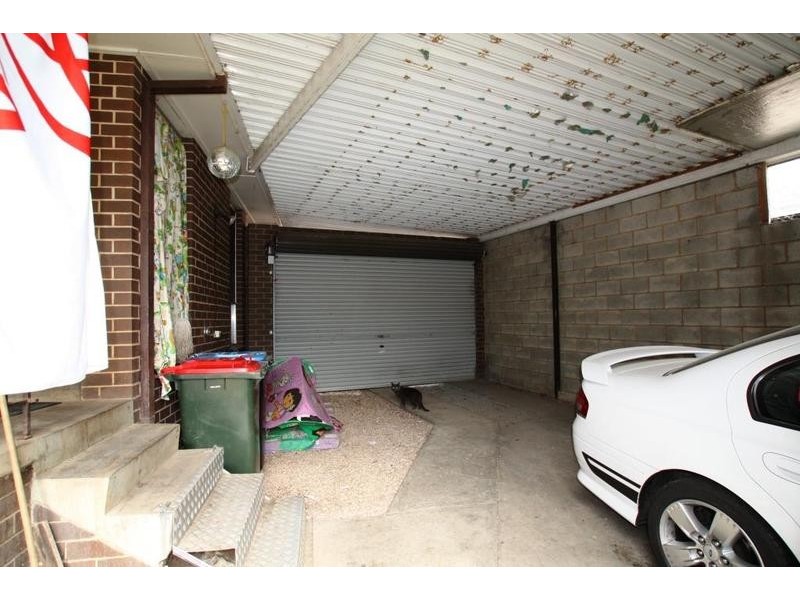 17 Truscott Avenue, California Gully VIC 3556
