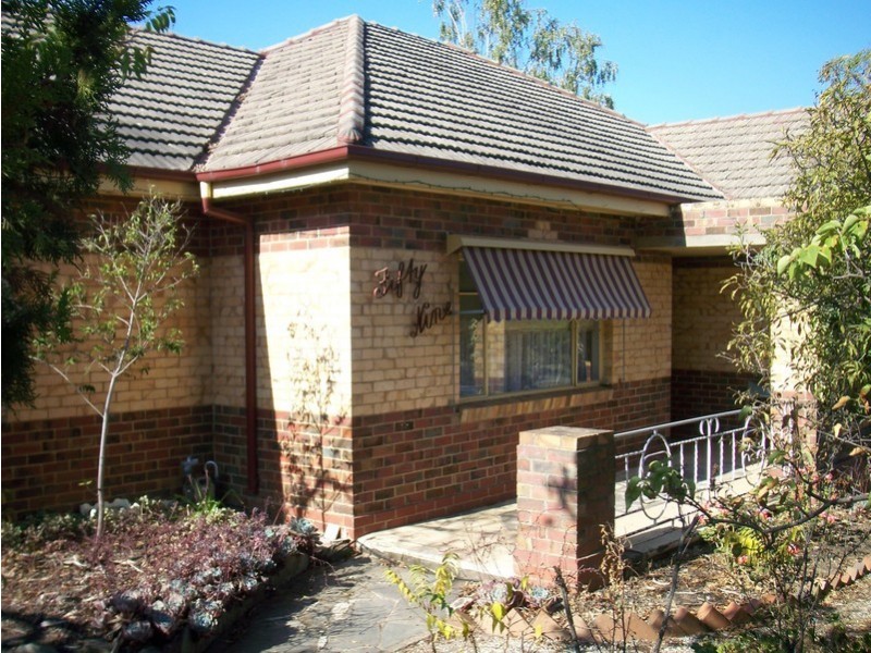 59 Russell Street, Quarry Hill VIC 3550