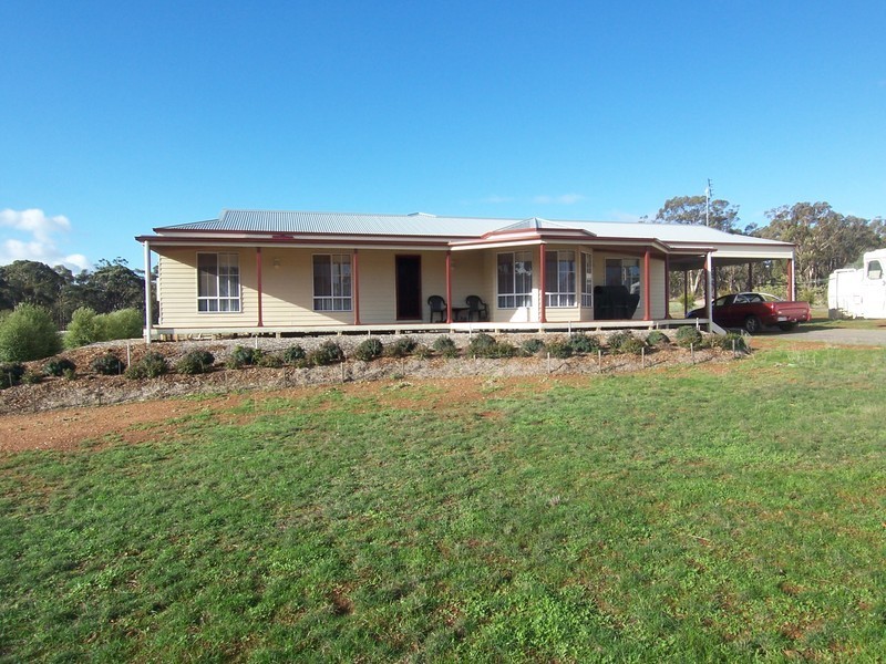 144 Old Boort Road, Wedderburn VIC 3518