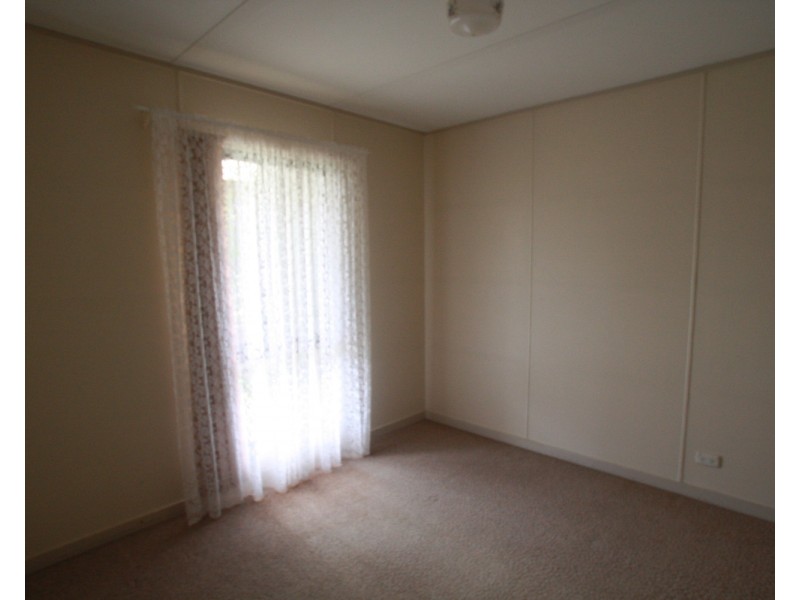 7 Pine Grove, Goornong VIC 3557