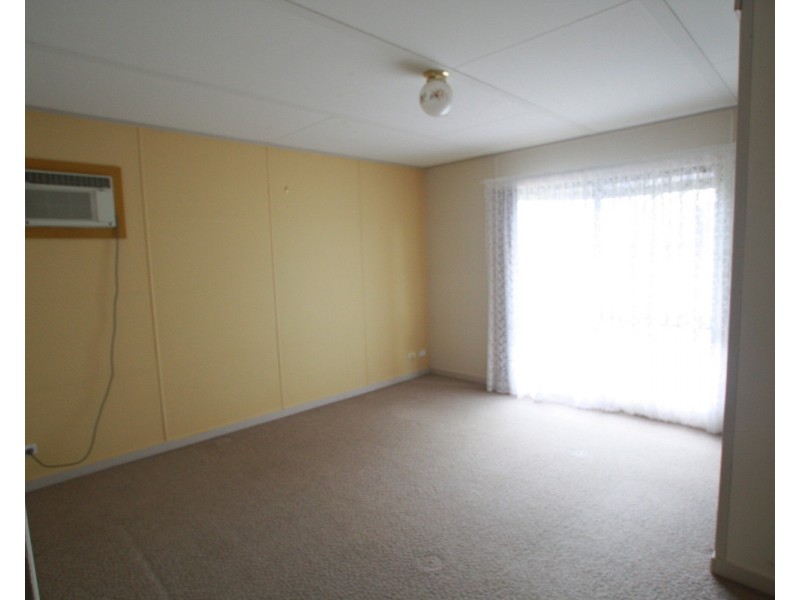 7 Pine Grove, Goornong VIC 3557