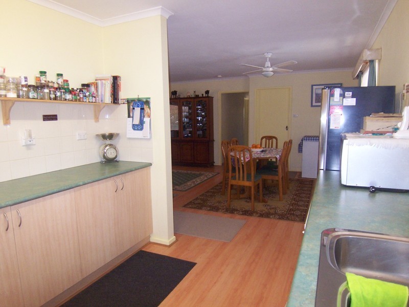 11 Sullivan Street, Inglewood VIC 3517