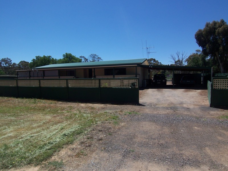 11 Sullivan Street, Inglewood VIC 3517