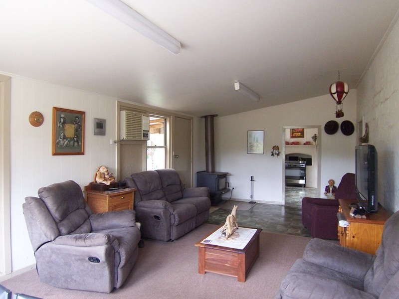 13-15 Sullivan Street, Inglewood VIC 3517