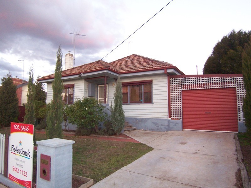 44 Strickland Road, Bendigo VIC 3550