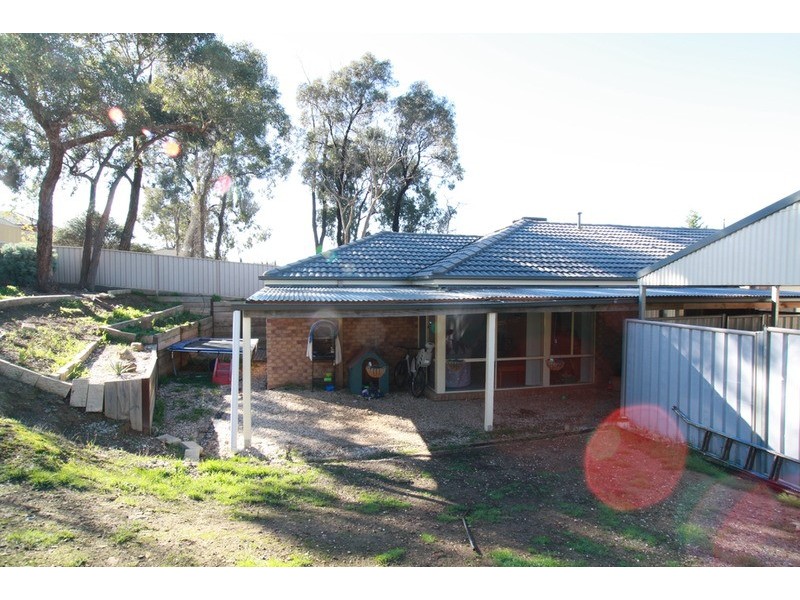 10 Gledhill Rise, Kangaroo Flat VIC 3555