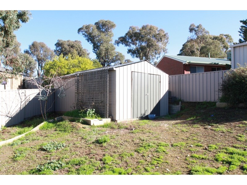 10 Gledhill Rise, Kangaroo Flat VIC 3555