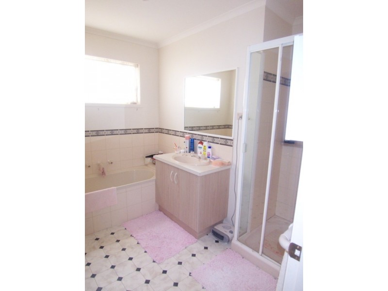 26 Saxby Drive, Strathfieldsaye VIC 3551