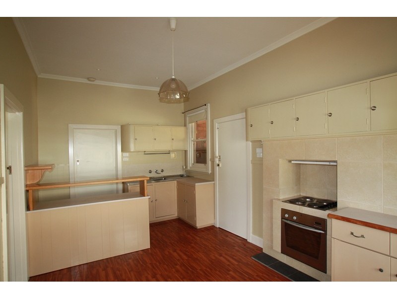 1 Hamlet Street, Quarry Hill VIC 3550