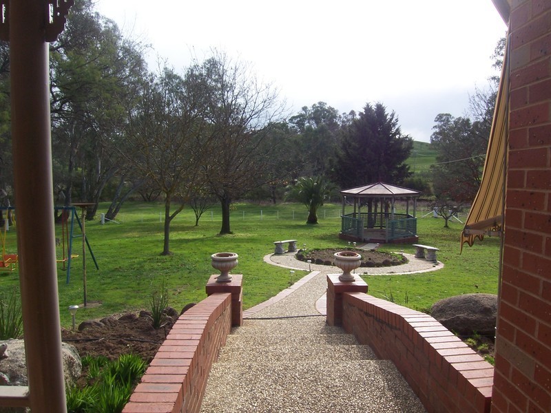 43 Wingrave Road, Lockwood South VIC 3551