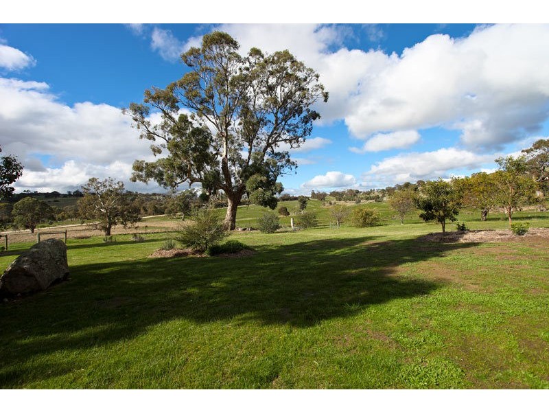 281 Ford Road, Harcourt North VIC 3453