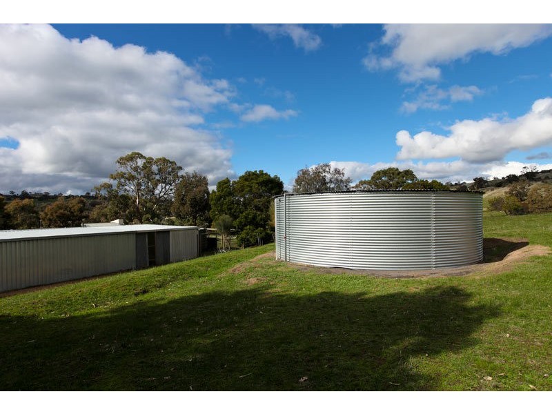 281 Ford Road, Harcourt North VIC 3453