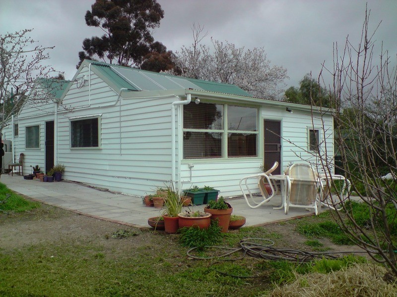 2 Denmark Street, California Gully VIC 3556