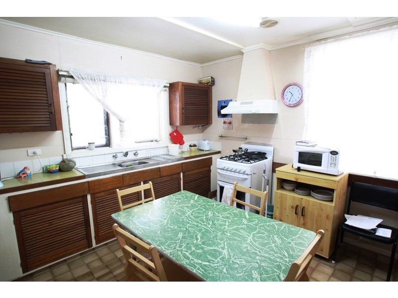 17 Hunter Avenue, California Gully VIC 3556