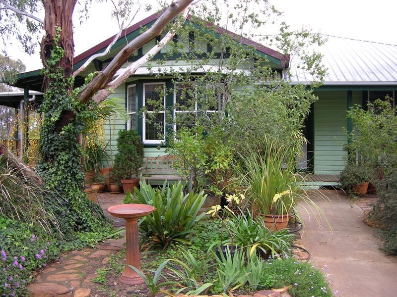 9 Crappers Road, Neilborough VIC 3570