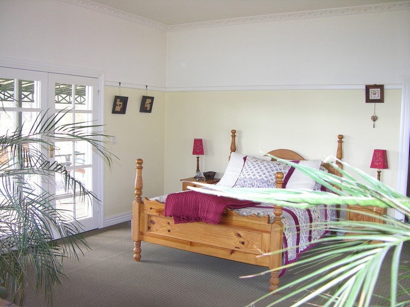 9 Crappers Road, Neilborough VIC 3570