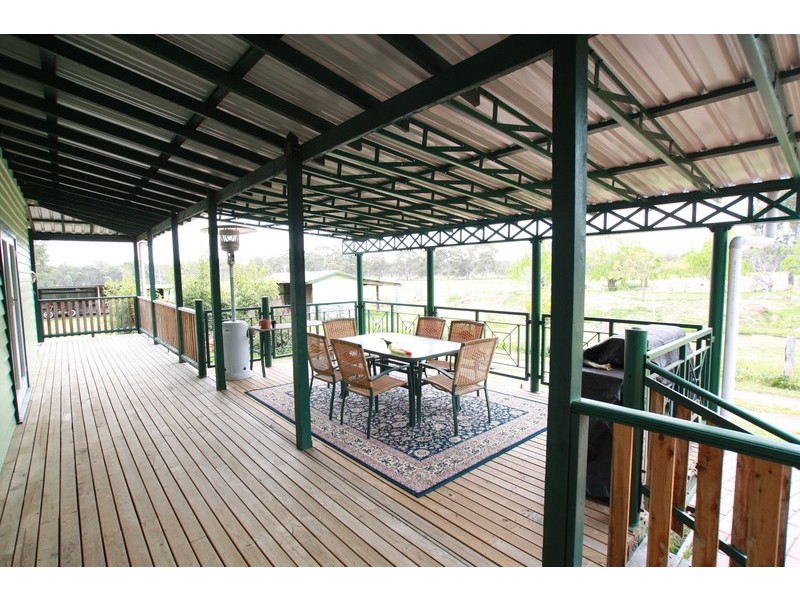 9 Crappers Road, Neilborough VIC 3570