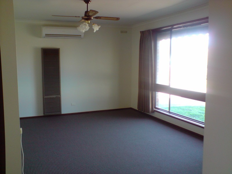 6/25 Nish Street, Flora Hill VIC 3550