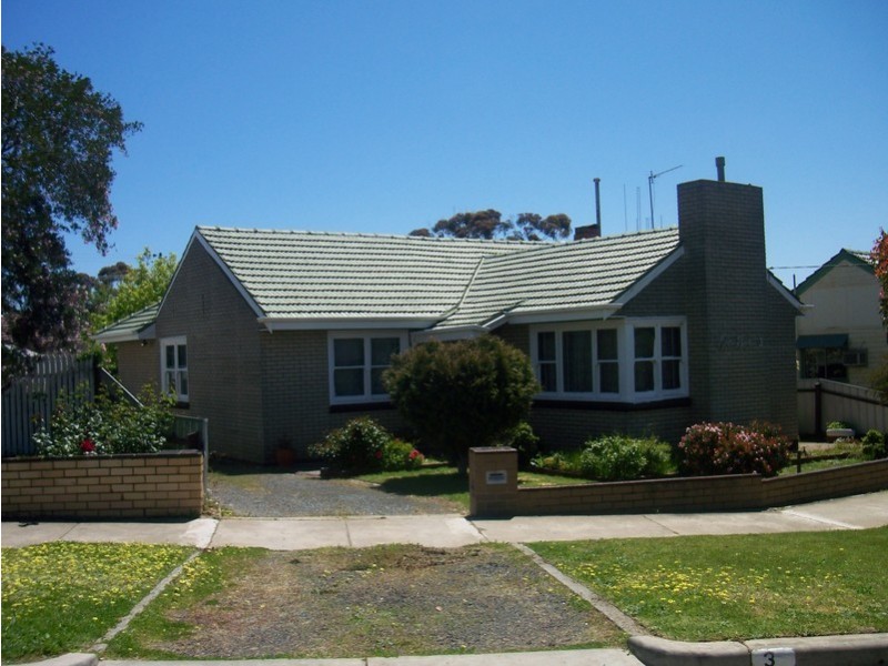 3 Moray Crescent, Bendigo VIC 3550