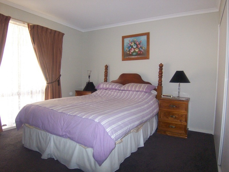 1 Lethebys Road, Eaglehawk VIC 3556