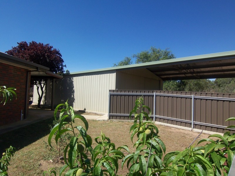 1 Lethebys Road, Eaglehawk VIC 3556