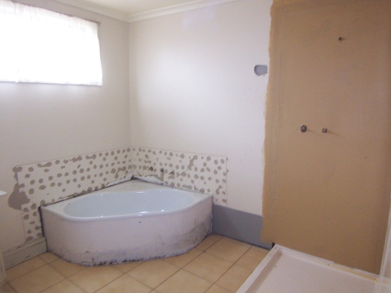 8 Honeysuckle Street, Eaglehawk VIC 3556