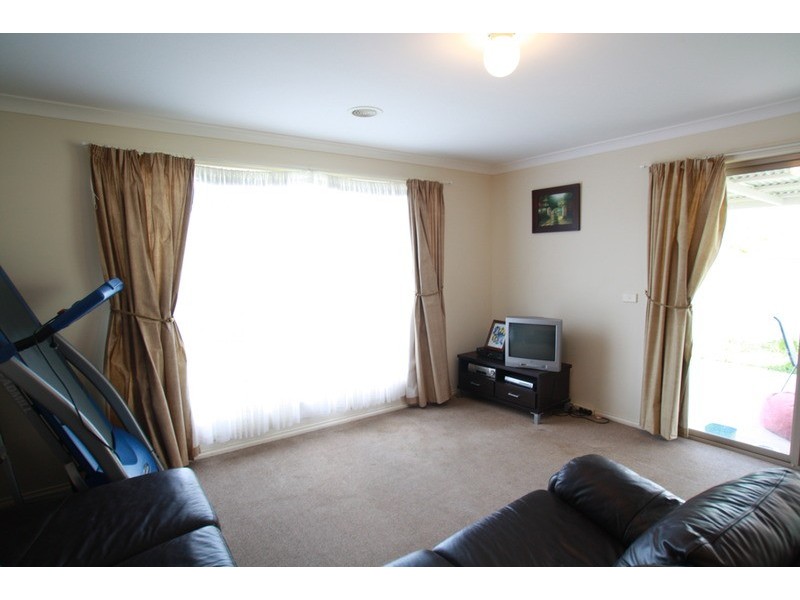 27 Candlewood Drive, Strathfieldsaye VIC 3551