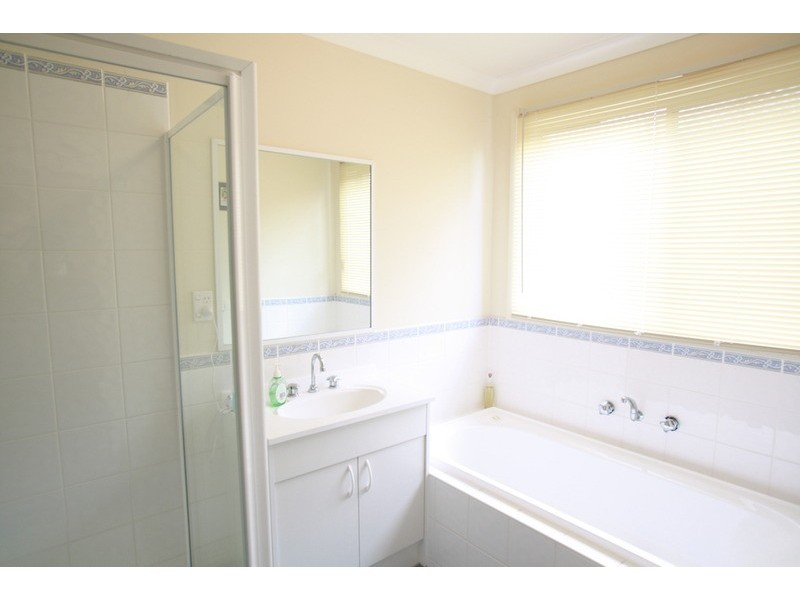 27 Candlewood Drive, Strathfieldsaye VIC 3551