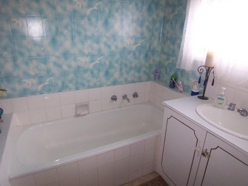 11 Oliver Court, Long Gully VIC 3550