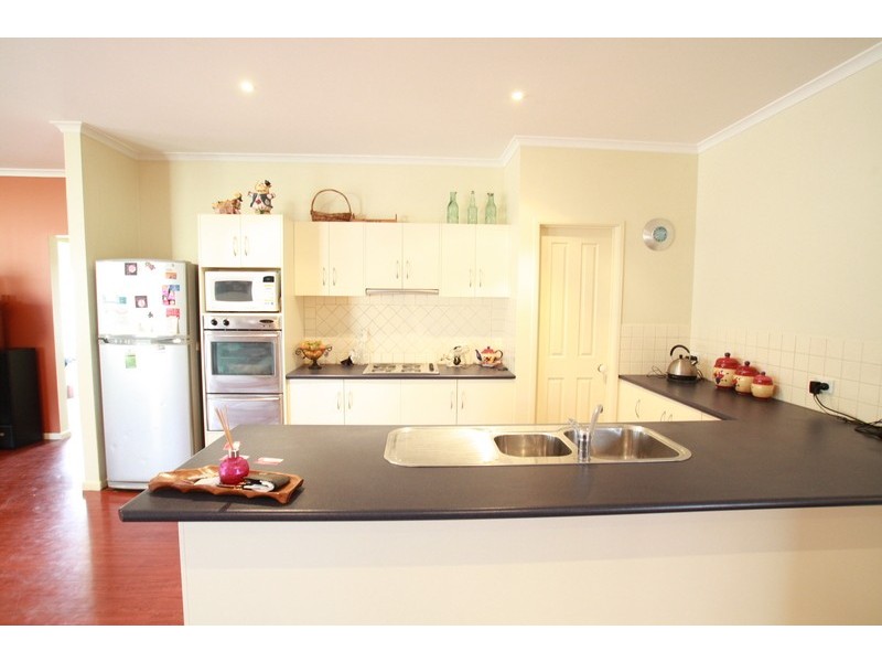 25 Marcus Court, Maiden Gully VIC 3551