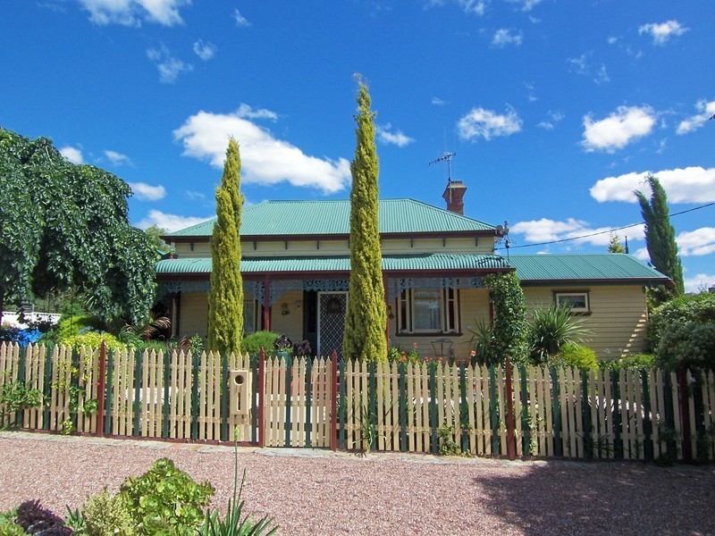 11 Church Street, Eaglehawk VIC 3556