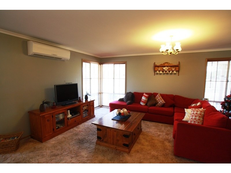 13 Belmont Street, Inglewood VIC 3517