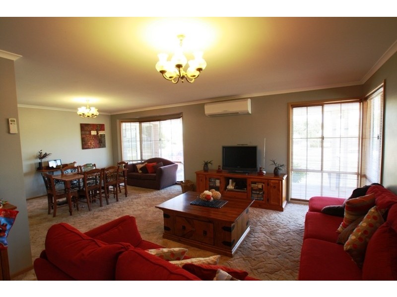 13 Belmont Street, Inglewood VIC 3517