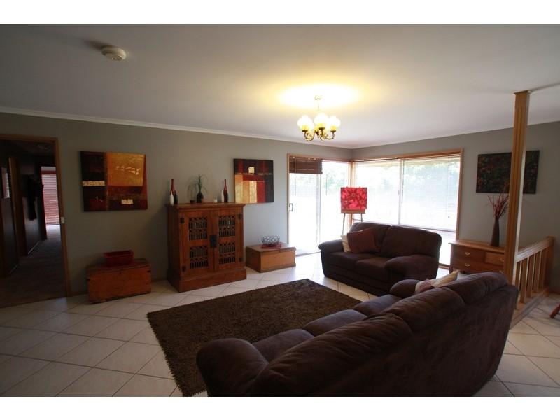 13 Belmont Street, Inglewood VIC 3517