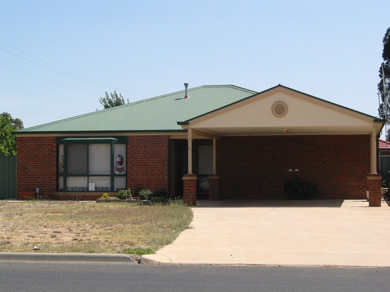 46 Howard Street, Epsom VIC 3551
