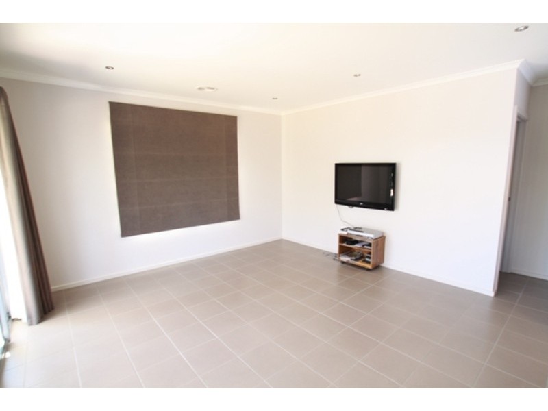 200 Station Street, Epsom VIC 3551