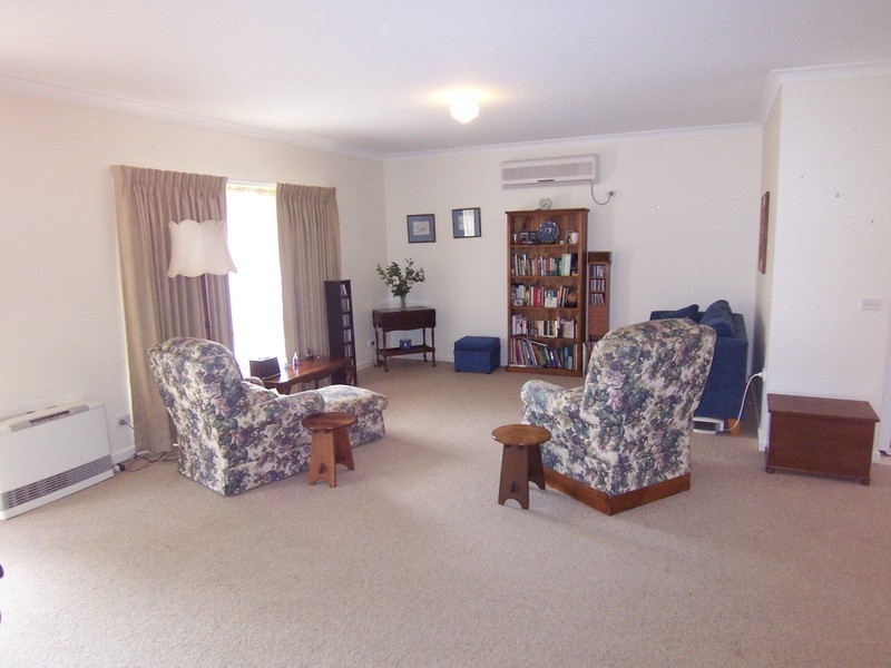 3/22 Holyrood Street, Maryborough VIC 3465