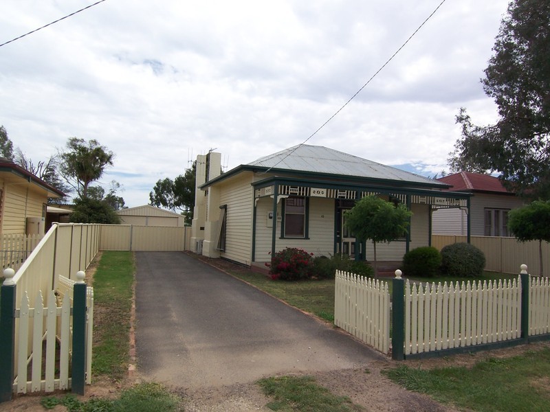 10 McPherson Street, Epsom VIC 3551