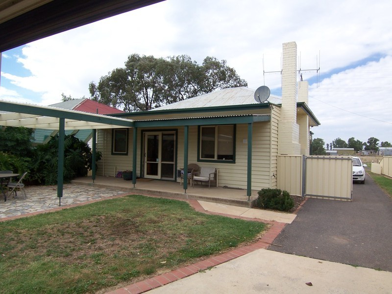 10 McPherson Street, Epsom VIC 3551