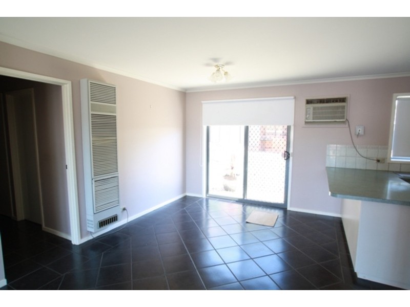 6 Kenny Court, Kangaroo Flat VIC 3555