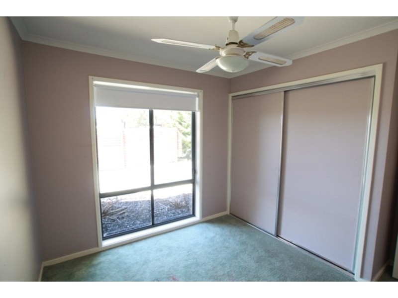 6 Kenny Court, Kangaroo Flat VIC 3555