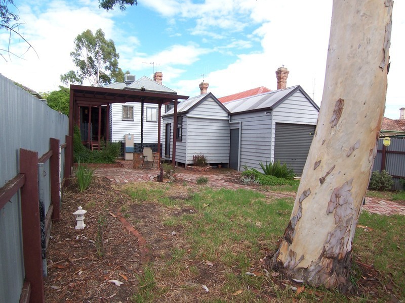 146 Eaglehawk Road, Bendigo VIC 3550