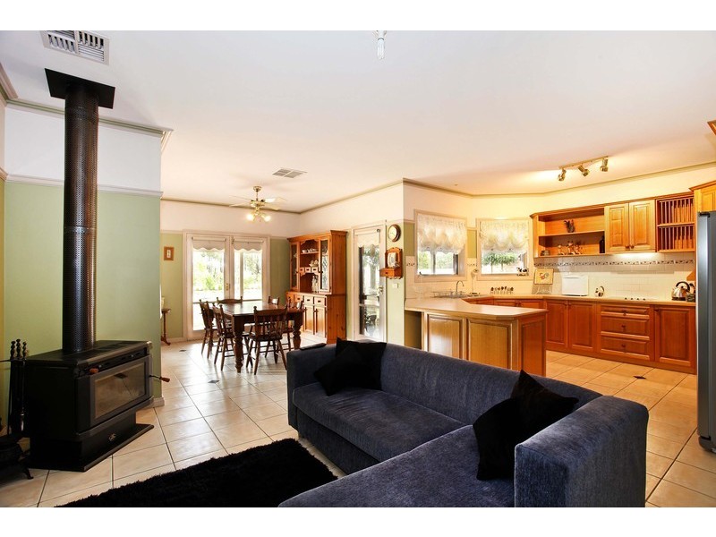 57 Walmer Street, Strathfieldsaye VIC 3551