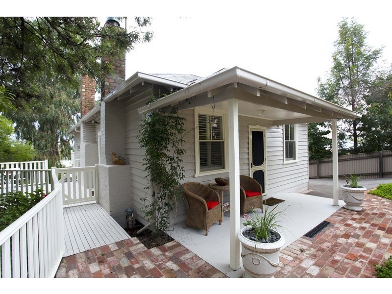 24 Old Violet Street, Bendigo VIC 3550
